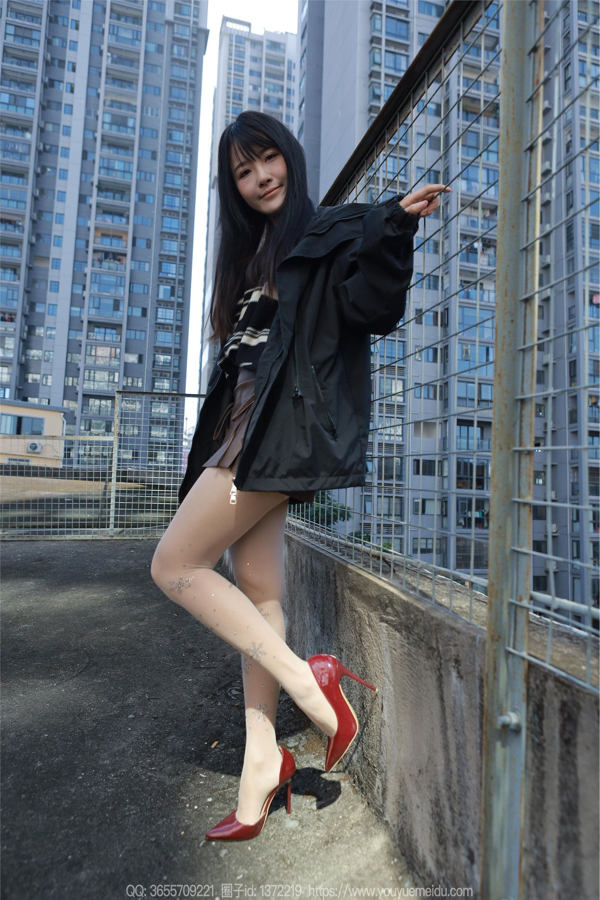 IESS异思趣向  2023.12.07 丝享家 1605 婉萍《晒晒太阳》